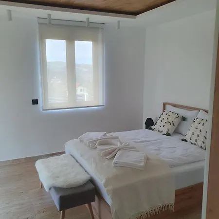 Zlatar Hacijenda Nova Varos